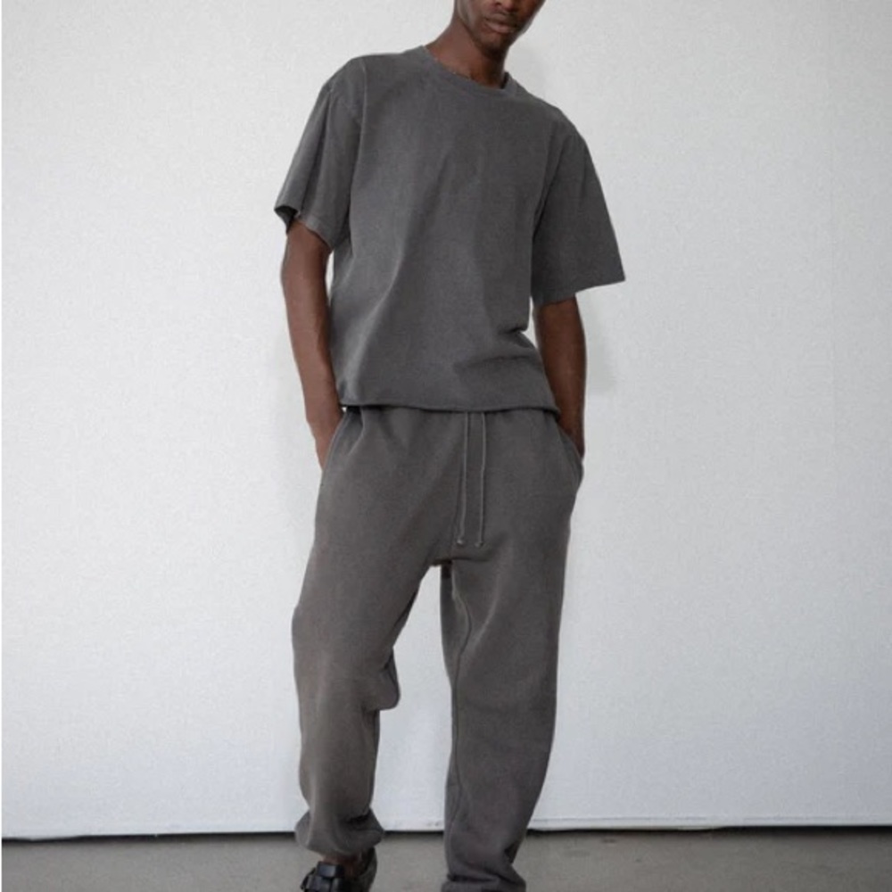 Elwood sweatpants.